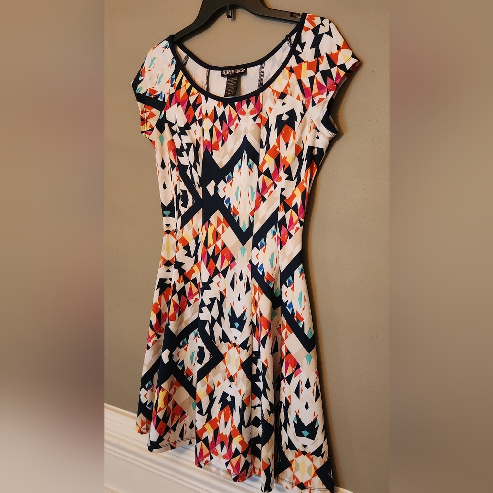 Paper Doll Colorful Geometric Dress - Size Small